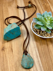 Adjustable Leather Kingman Slab Necklace