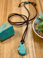 Adjustable Leather Kingman Slab Necklace