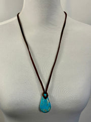 Adjustable Leather Kingman Slab Necklace