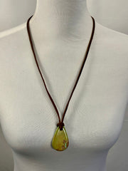 Adjustable Leather Kingman Slab Necklace