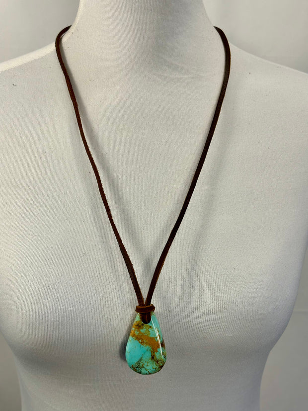Adjustable Leather Kingman Slab Necklace