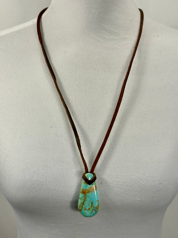 Adjustable Leather Kingman Slab Necklace