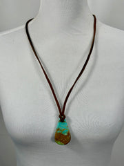 Adjustable Leather Kingman Slab Necklace