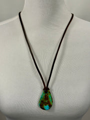 Adjustable Leather Kingman Slab Necklace