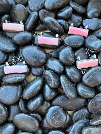 Pink Conch Bar Necklace