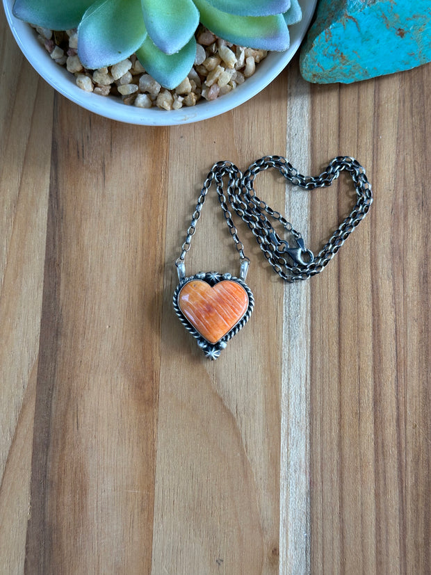 18" Spiny Heart Pendant Necklace
