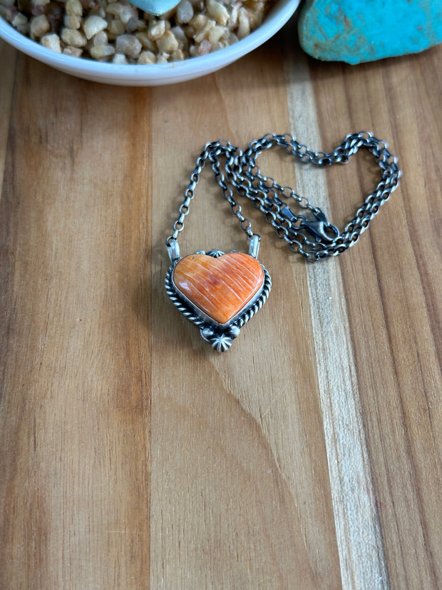 18" Spiny Heart Pendant Necklace