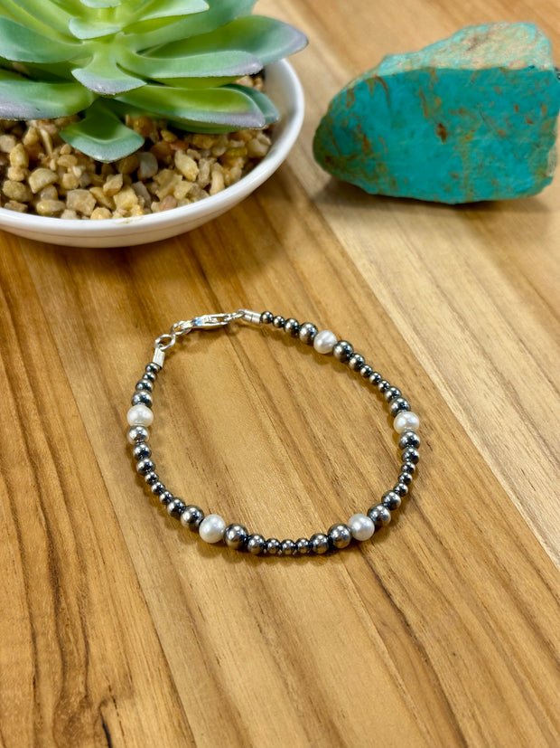 Fresh Water Pearl & Sterling Silver Pearl Bracelet