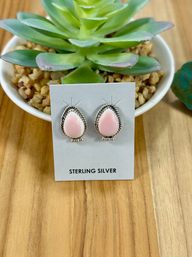 Pink Conch Tear Drop Stud Earrings
