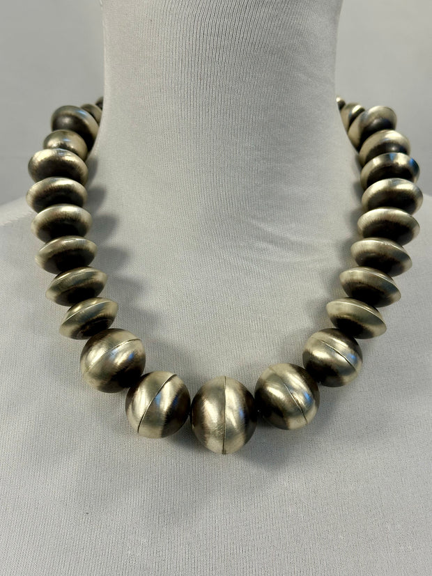 Handmade Sterling Silver Navajo Pearl Necklace