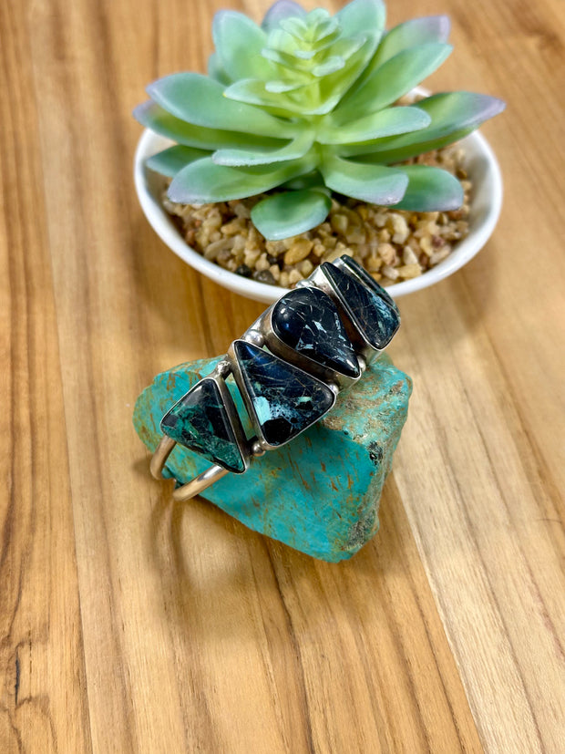 Black Jack 5 Stone Cuff Bracelet