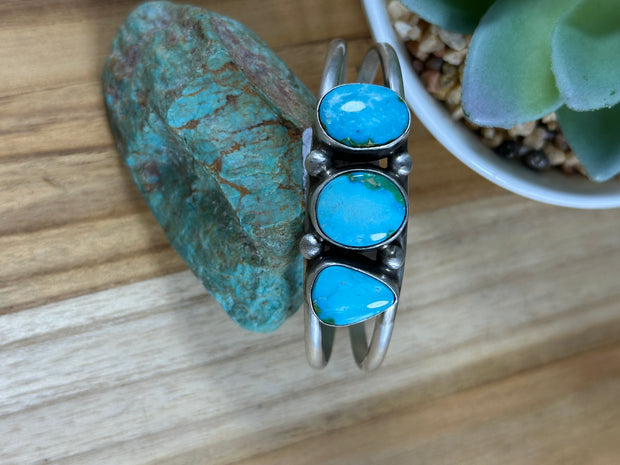 Kingman 3 Stone Cuff
