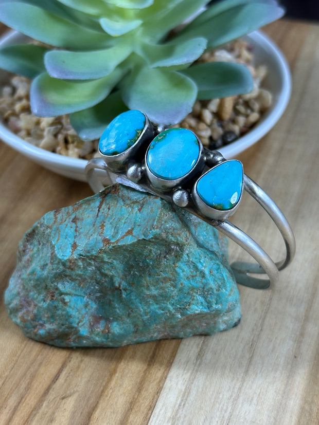 Kingman 3 Stone Cuff