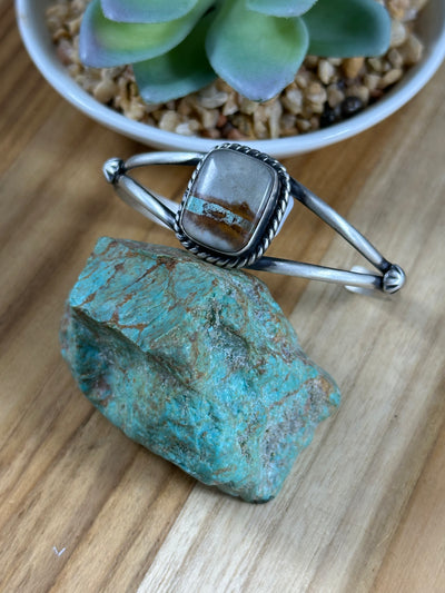 Royston Ribbion Cuff